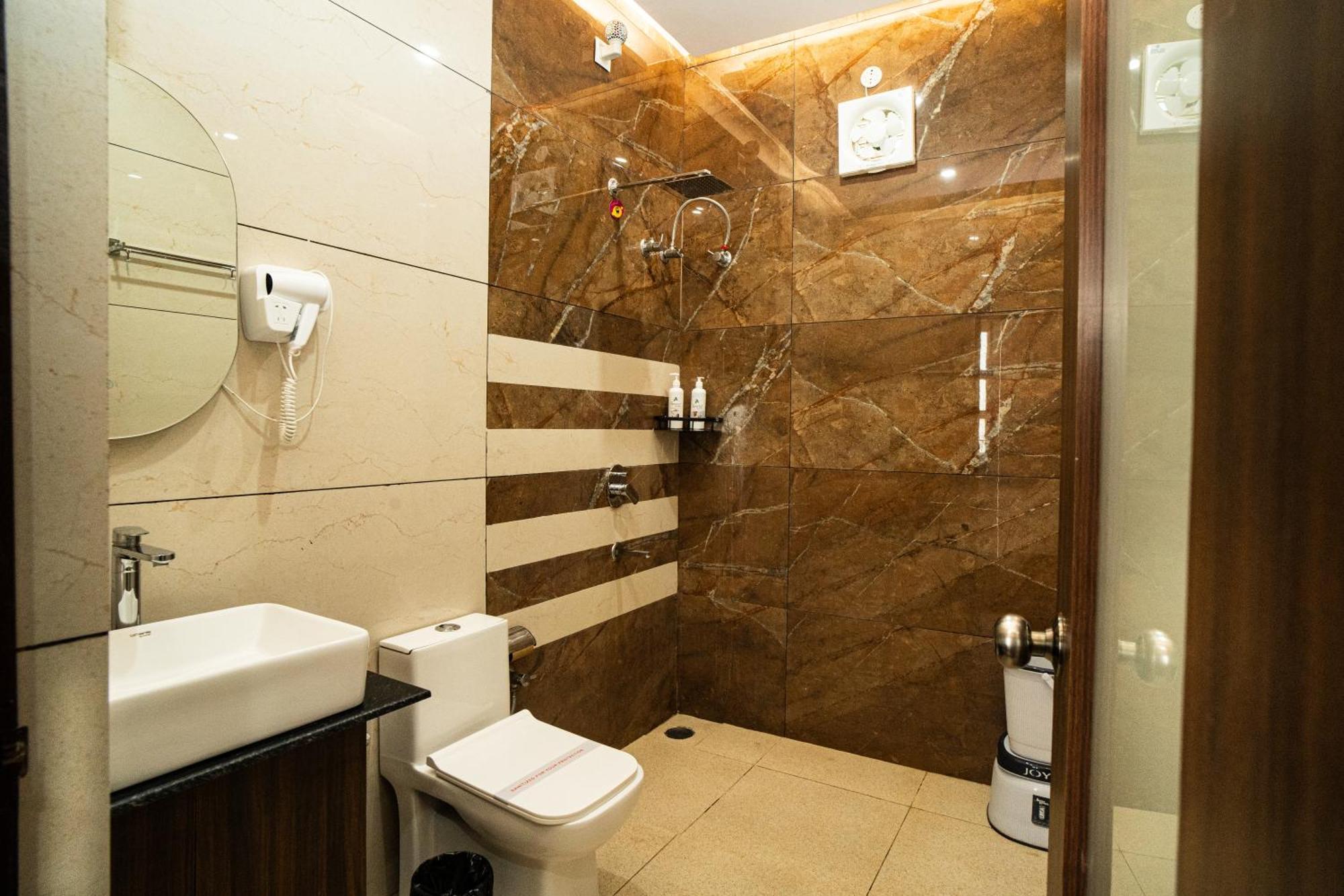 The Aravali Resort Bijni Kültér fotó