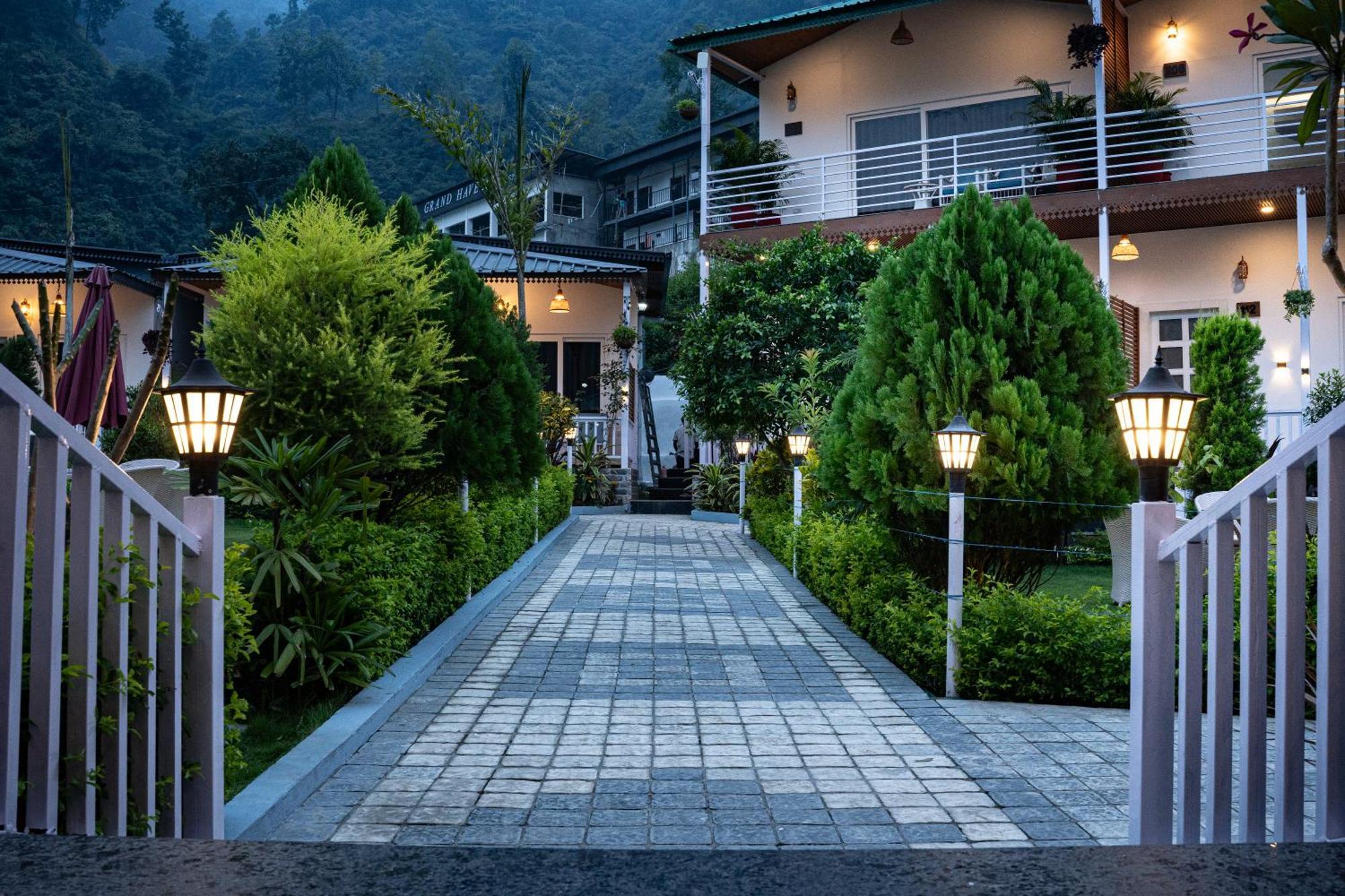 The Aravali Resort Bijni Kültér fotó